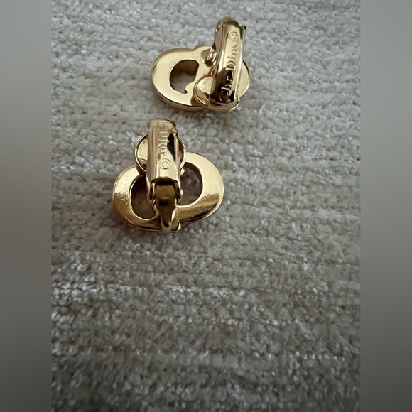 Christian Dior Authentic Stamped earrings. Like new Everything pictured,included - Picture 4 of 12